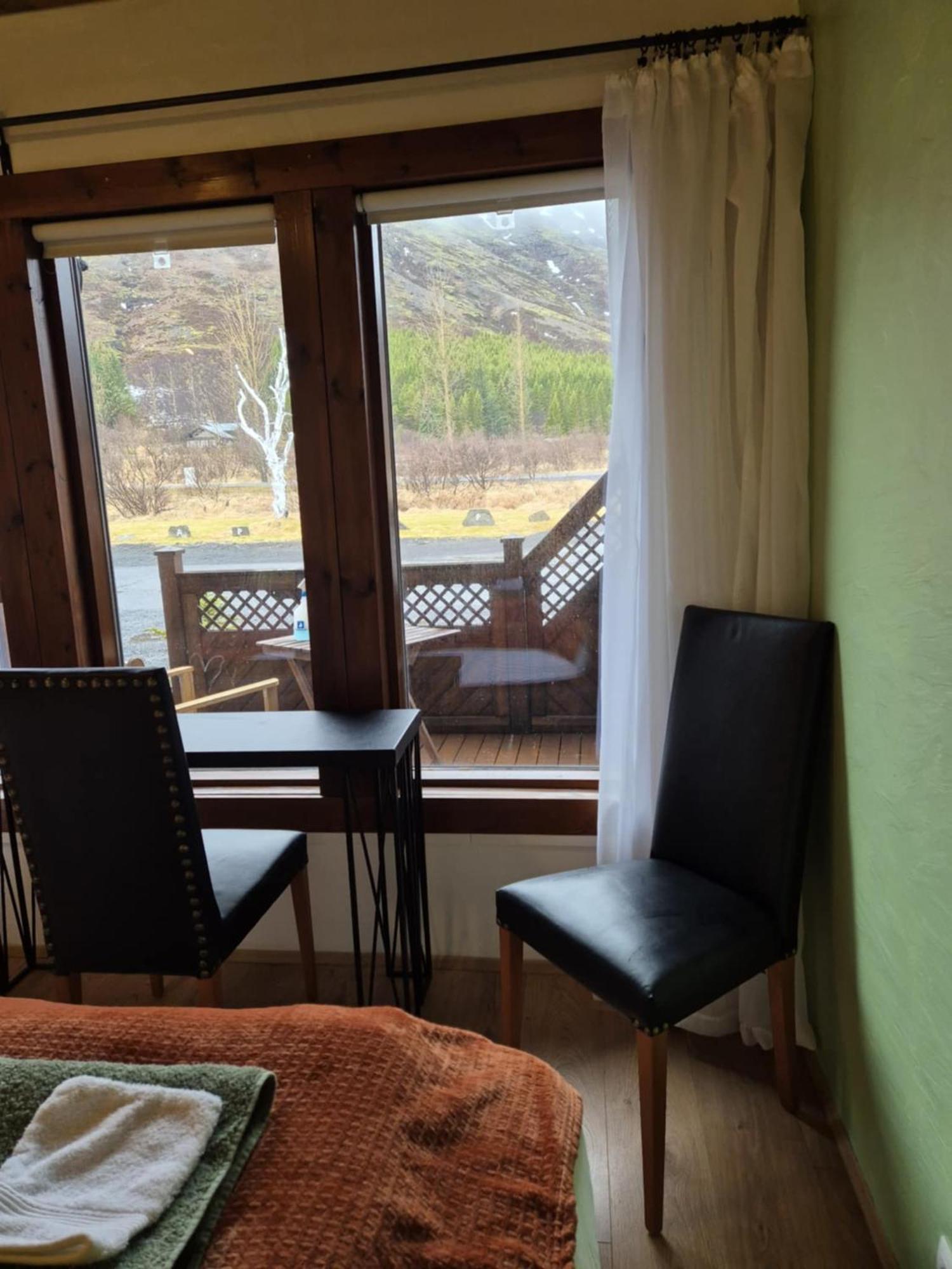 Beautiful Guestroom To Rent With A Mountain View Laugarvatn Exterior foto